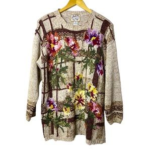 🌺🌸Vintage beauty! Nice weight floral sweater